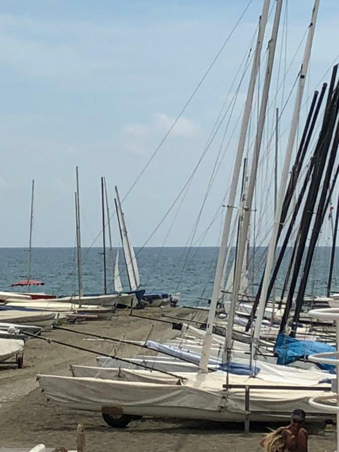 Sea Of ​​Rome Near The Center Of The Eternal City! Lido di Ostia Exteriér fotografie